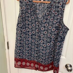 Floral Sleeveless Top - Navy and Red.  Ruiz &Ali size 2x length approx